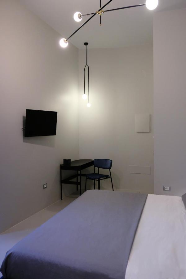 Luciani 33 Luxury Rooms Salerno Eksteriør bilde