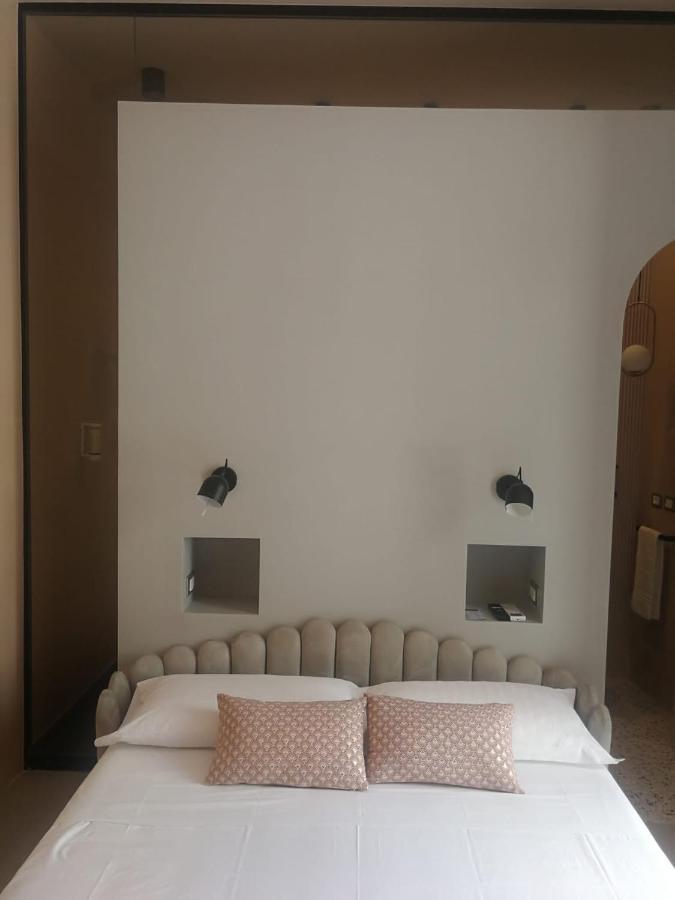Luciani 33 Luxury Rooms Salerno Eksteriør bilde